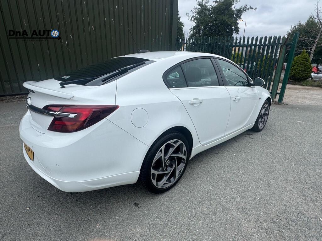 Vauxhall Insignia 1.4i Turbo Limited Edition Hatchback 5dr Petrol Manual Euro 6 (s/s) (140 ps)