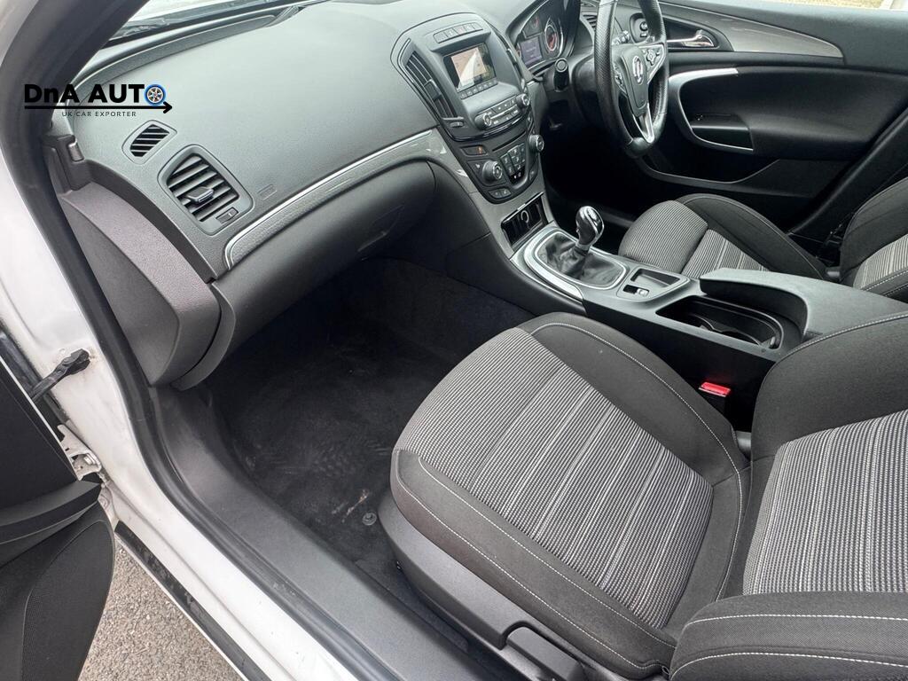 Vauxhall Insignia 1.4i Turbo Limited Edition Hatchback 5dr Petrol Manual Euro 6 (s/s) (140 ps)