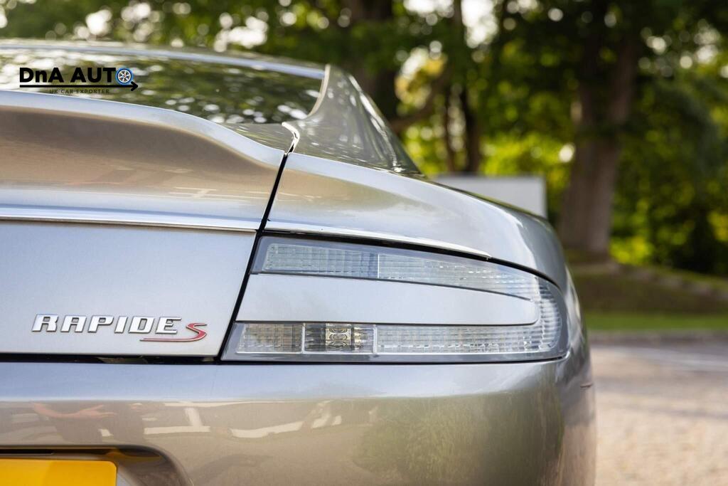 Aston Martin Rapide S 6.0 V12 S Saloon 4dr Petrol T-TronIII Euro 6 (552 ps)