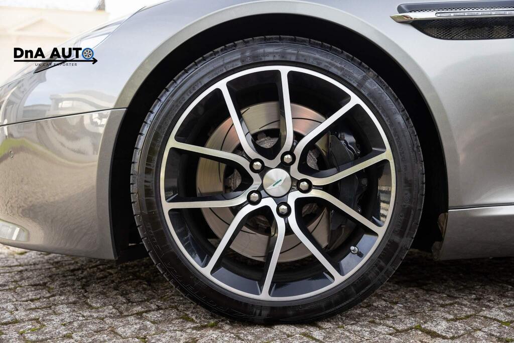 Aston Martin Rapide S 6.0 V12 S Saloon 4dr Petrol T-TronIII Euro 6 (552 ps)