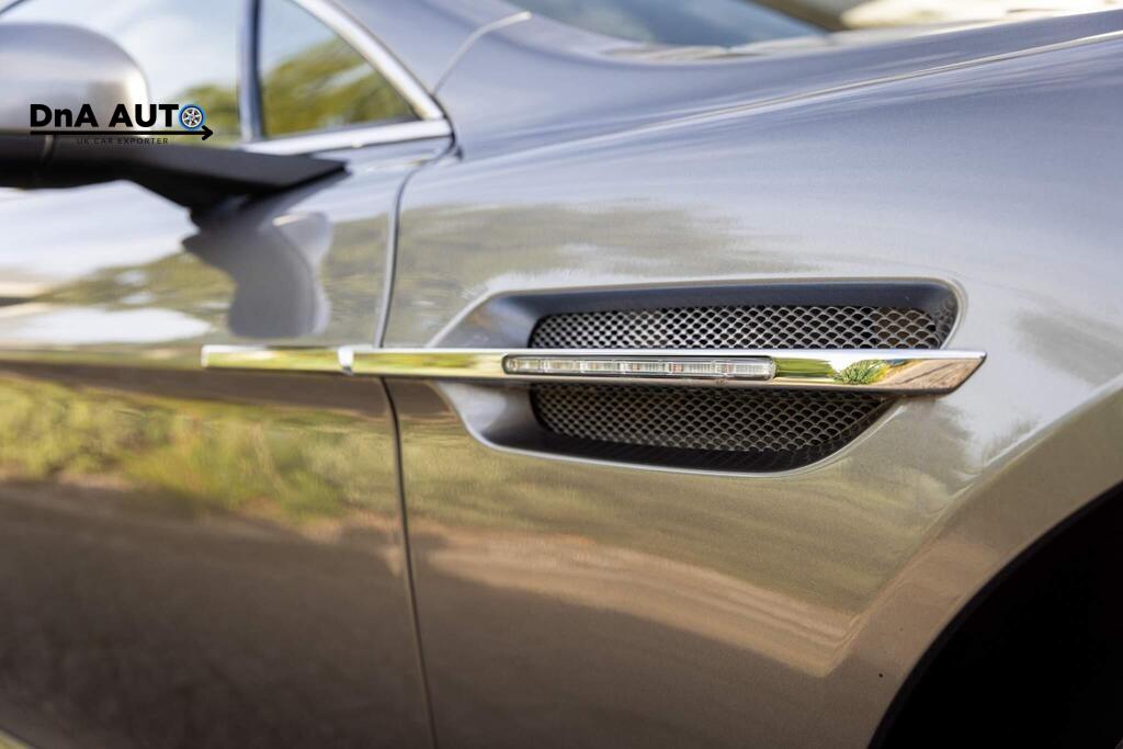 Aston Martin Rapide S 6.0 V12 S Saloon 4dr Petrol T-TronIII Euro 6 (552 ps)