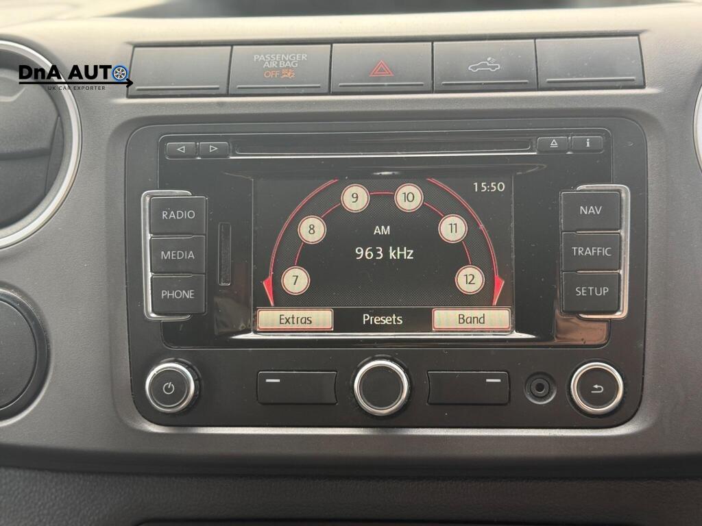 Volkswagen Amarok 2.0 BiTDI Highline Pickup Double Cab 4dr Diesel Manual 4Motion Selectable Euro 5 (163 ps)