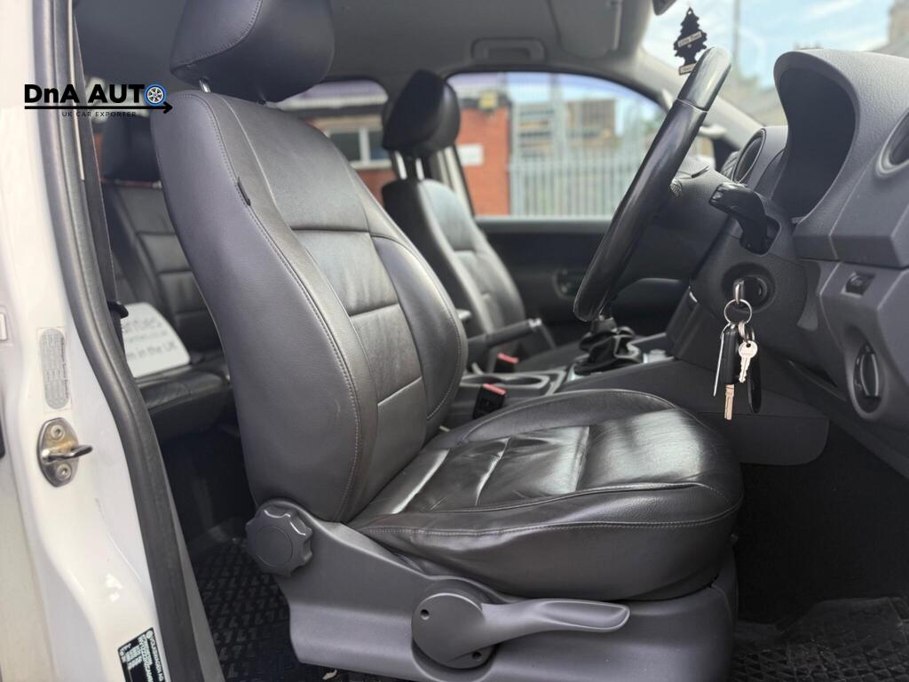 Volkswagen Amarok 2.0 BiTDI Highline Pickup Double Cab 4dr Diesel Manual 4Motion Selectable Euro 5 (163 ps)