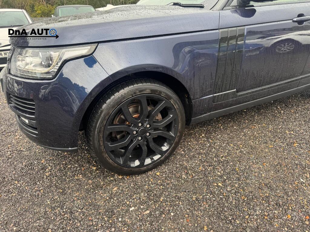 Land Rover Range Rover 3.0 TD V6 Vogue SUV 5dr Diesel Auto 4WD Euro 5 (s/s) (258 ps)