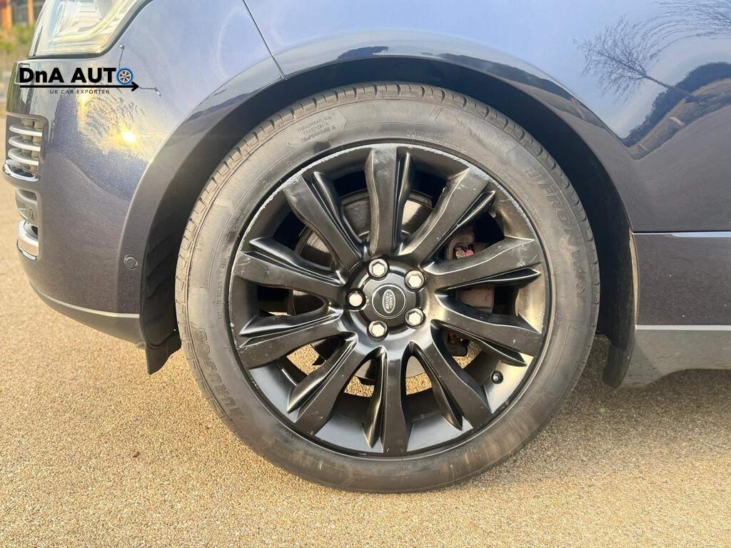 Land Rover Range Rover 3.0 TD V6 Vogue SE SUV 5dr Diesel Auto 4WD Euro 6 (s/s) (258 ps)