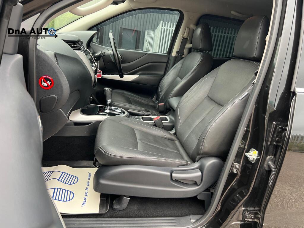Nissan Navara 2.3 dCi Tekna Pickup Double Cab 4dr Diesel Auto 4WD Euro 6 (190 ps)