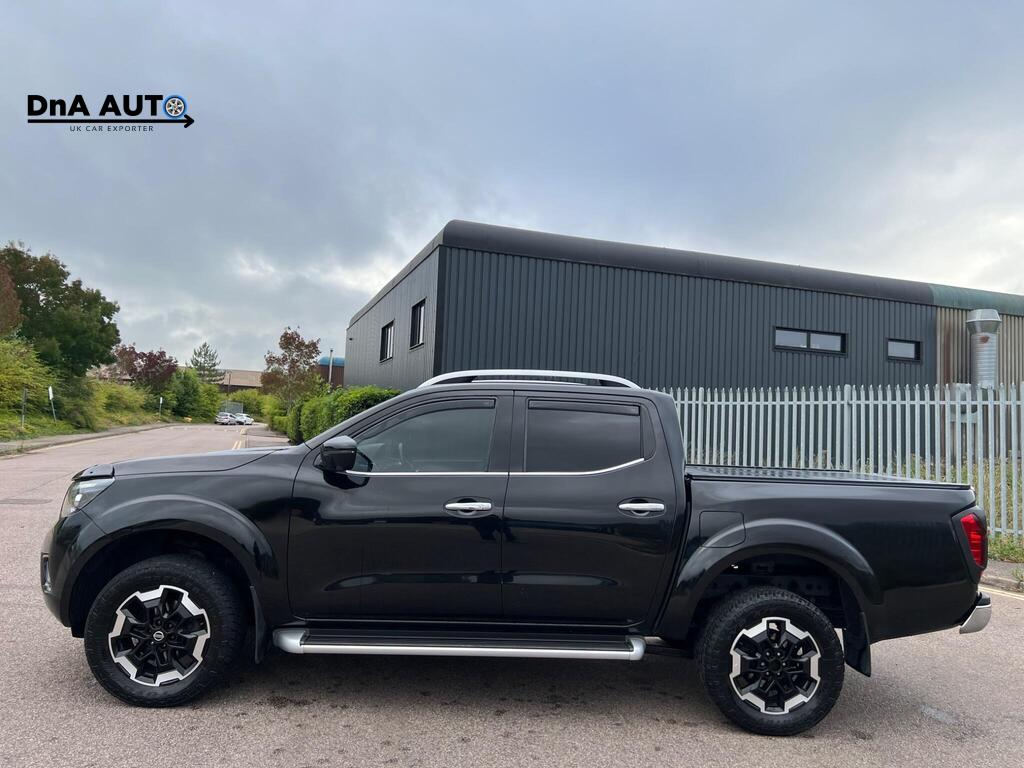 Nissan Navara 2.3 dCi Tekna Pickup Double Cab 4dr Diesel Auto 4WD Euro 6 (190 ps)