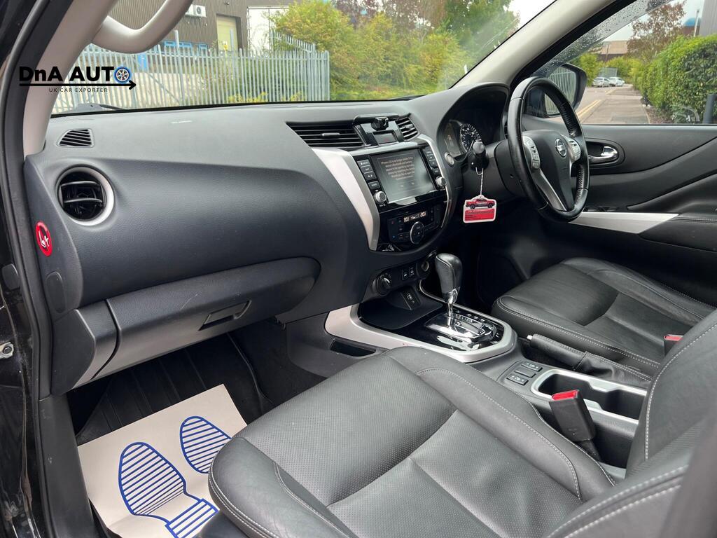 Nissan Navara 2.3 dCi Tekna Pickup Double Cab 4dr Diesel Auto 4WD Euro 6 (190 ps)