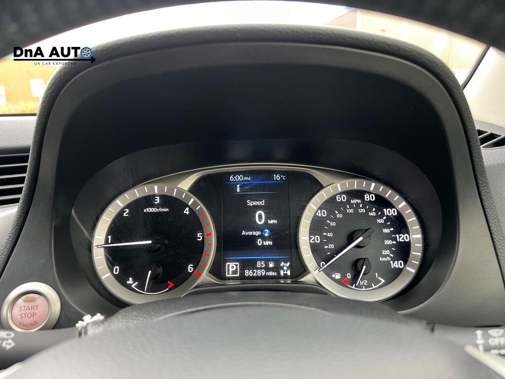 Nissan Navara 2.3 dCi Tekna Pickup Double Cab 4dr Diesel Auto 4WD Euro 6 (190 ps)