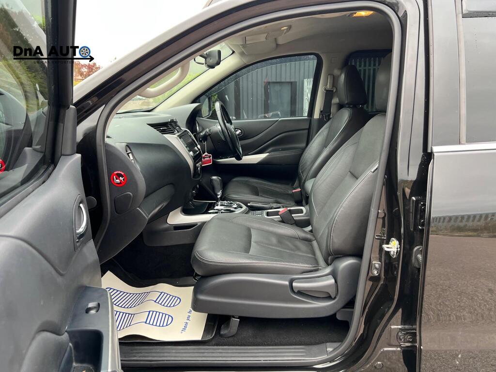 Nissan Navara 2.3 dCi Tekna Pickup Double Cab 4dr Diesel Auto 4WD Euro 6 (190 ps)