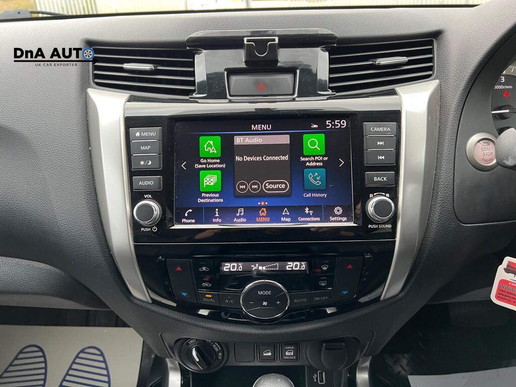 Nissan Navara 2.3 dCi Tekna Pickup Double Cab 4dr Diesel Auto 4WD Euro 6 (190 ps)