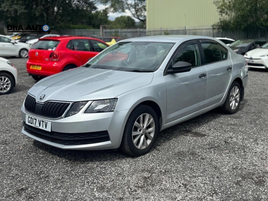 Skoda Octavia 1.6 TDI S Hatchback 5dr Diesel DSG Euro 6 (s/s) (115 ps)
