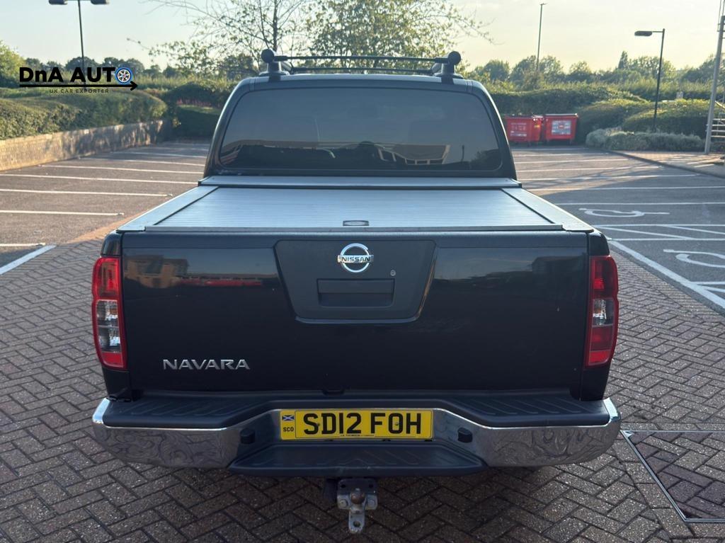 Nissan Navara 2.5 dCi Tekna Pickup Double Cab 4dr Diesel Manual 4WD Euro 5 (190 ps)