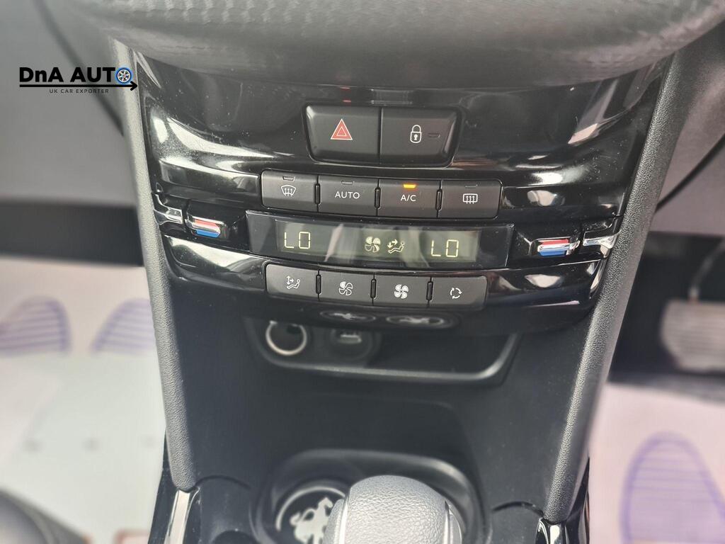 Peugeot 2008 1.2 PureTech Allure Premium SUV 5dr Petrol EAT Euro 6 (s/s) (110 ps)