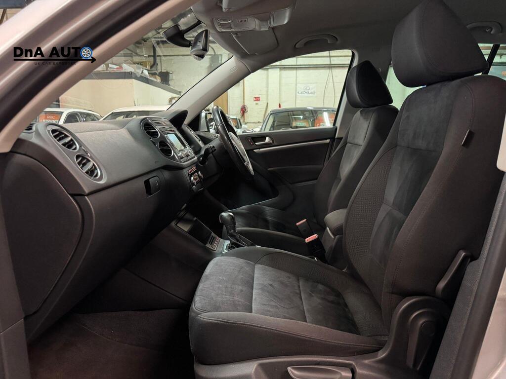Volkswagen Tiguan 2.0 TDI BlueMotion Tech Match SUV 5dr Diesel DSG 4WD Euro 5 (s/s) (140 ps)