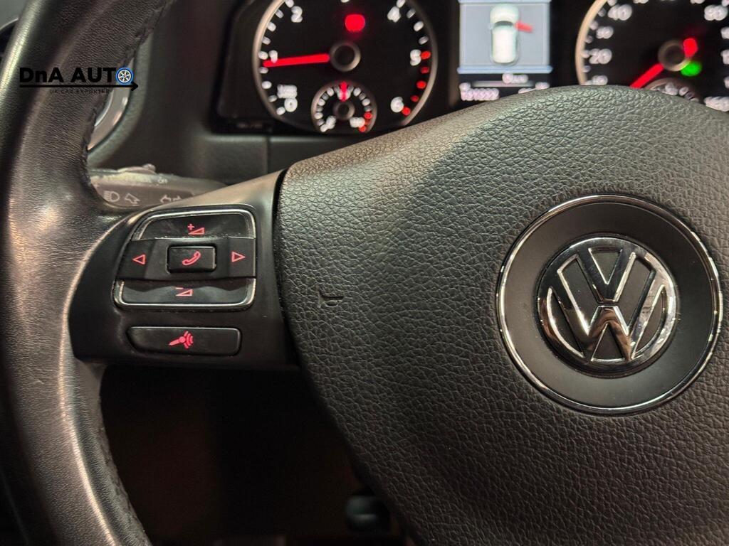 Volkswagen Tiguan 2.0 TDI BlueMotion Tech Match SUV 5dr Diesel DSG 4WD Euro 5 (s/s) (140 ps)