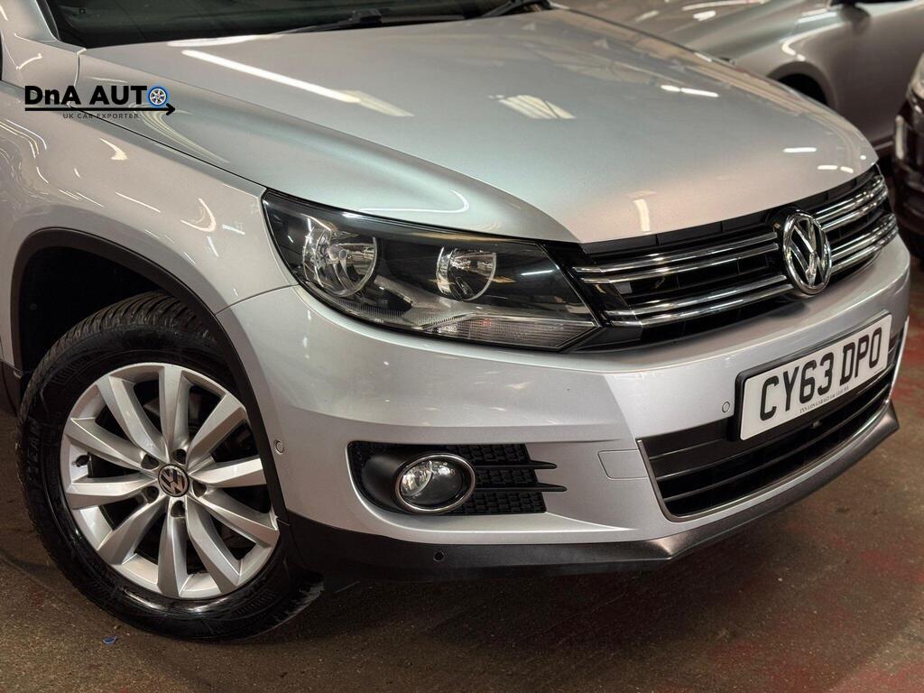 Volkswagen Tiguan 2.0 TDI BlueMotion Tech Match SUV 5dr Diesel DSG 4WD Euro 5 (s/s) (140 ps)