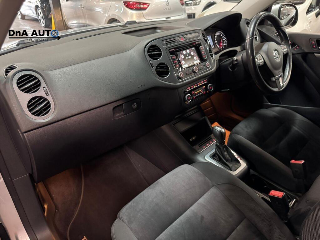 Volkswagen Tiguan 2.0 TDI BlueMotion Tech Match SUV 5dr Diesel DSG 4WD Euro 5 (s/s) (140 ps)