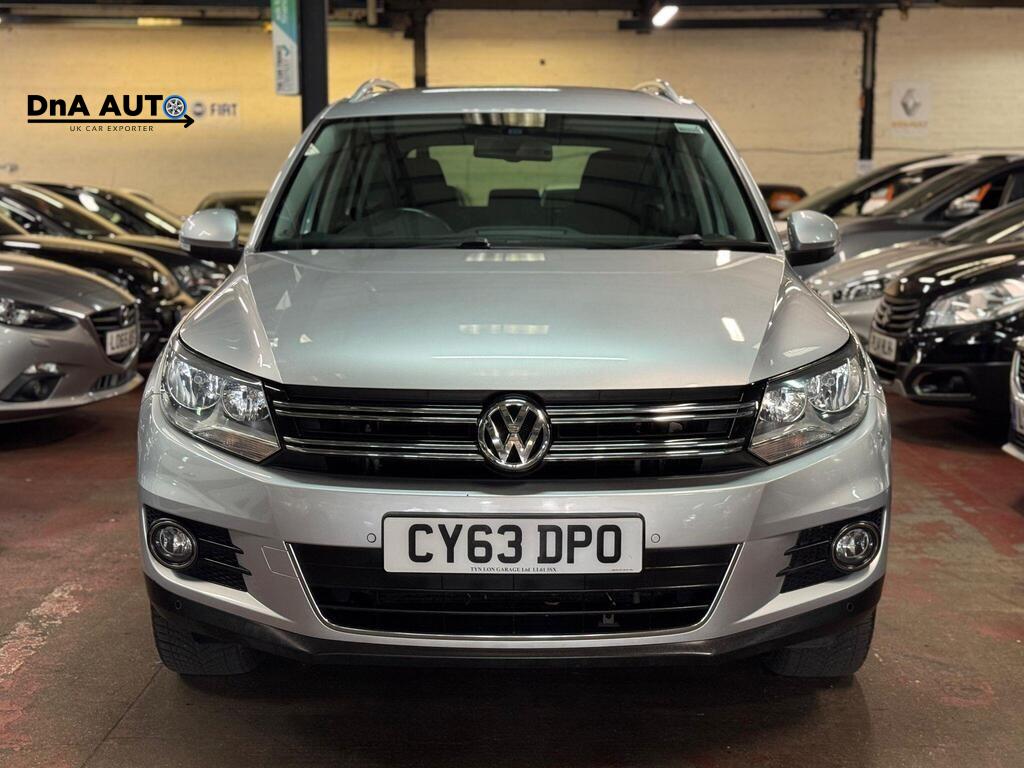 Volkswagen Tiguan 2.0 TDI BlueMotion Tech Match SUV 5dr Diesel DSG 4WD Euro 5 (s/s) (140 ps)