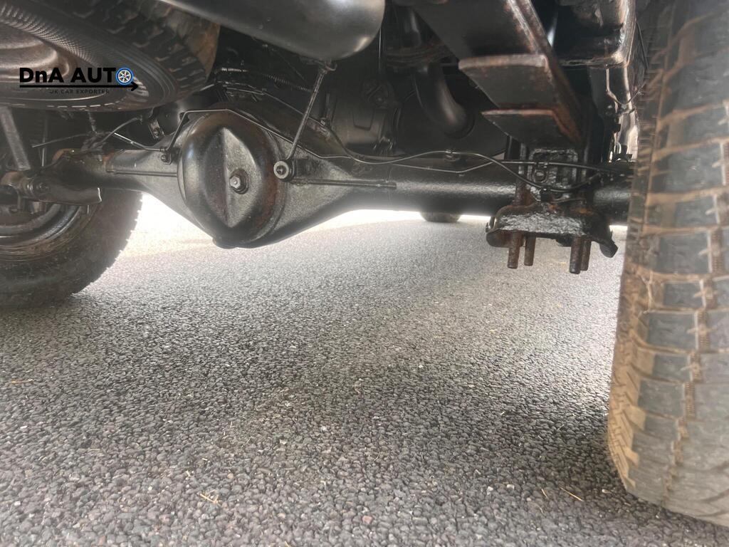 Toyota Hilux 2.5 D-4D HL2 Pickup 2dr Diesel Manual 4WD Euro 5 (144 ps)