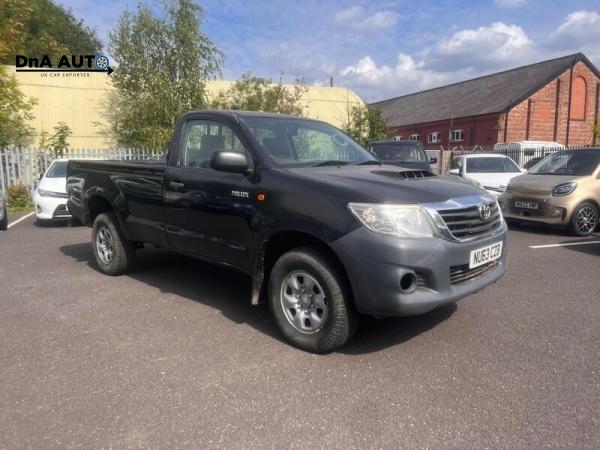 Toyota Hilux 2.5 D-4D HL2 Pickup 2dr Diesel Manual 4WD Euro 5 (144 ps)