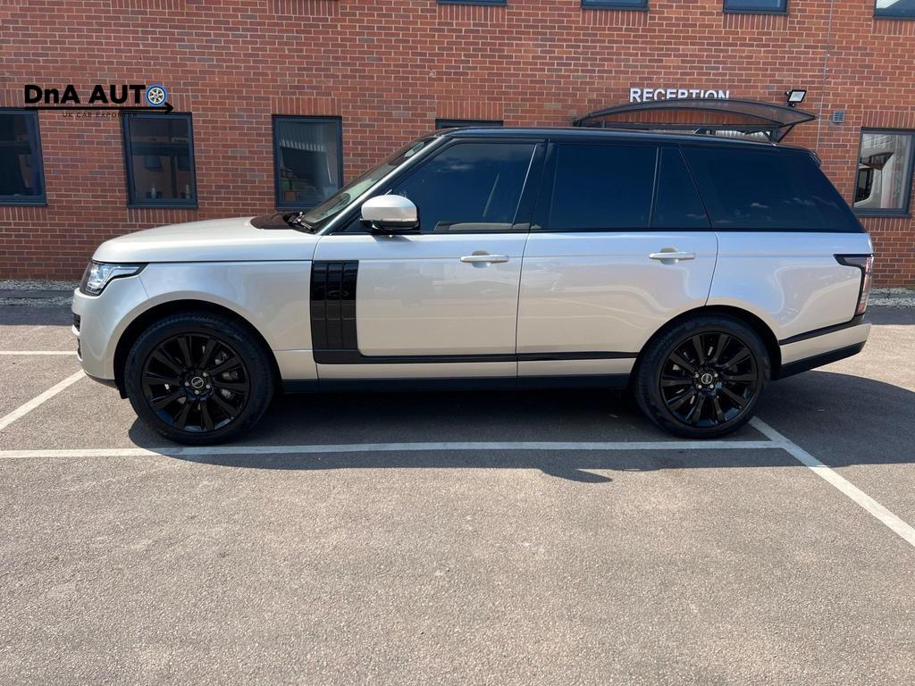 Land Rover Range Rover 4.4 SD V8 Vogue SUV 5dr Diesel Auto 4WD Euro 5 (339 ps)