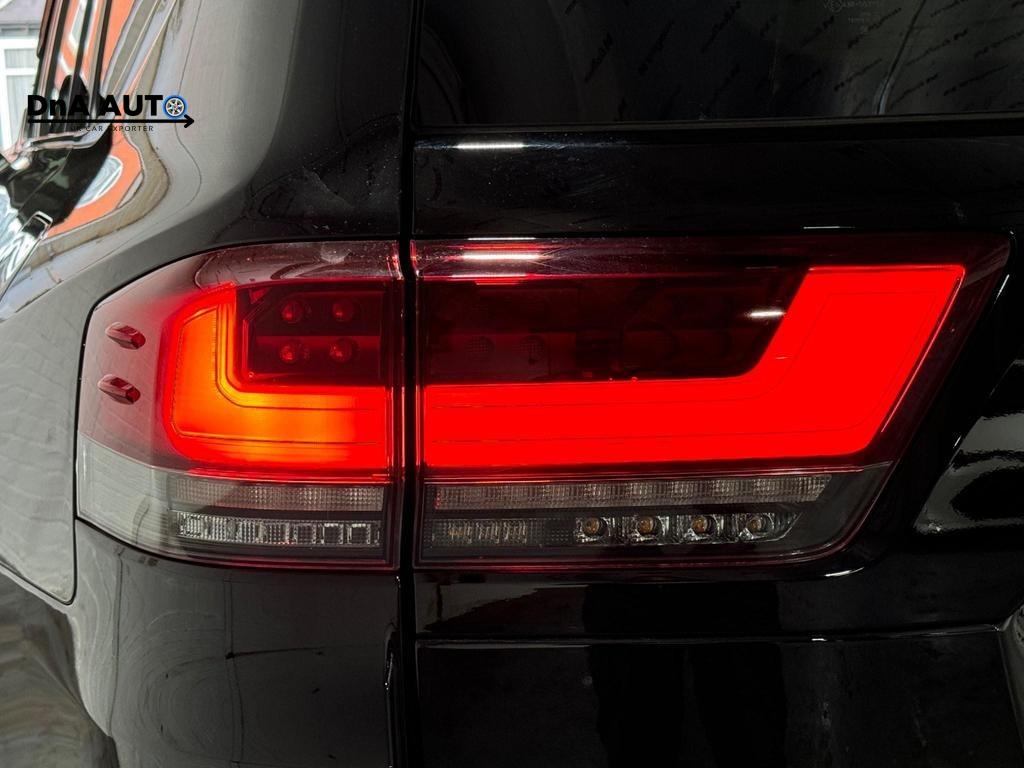 Toyota Land Cruiser SUV (2017 - 2024)