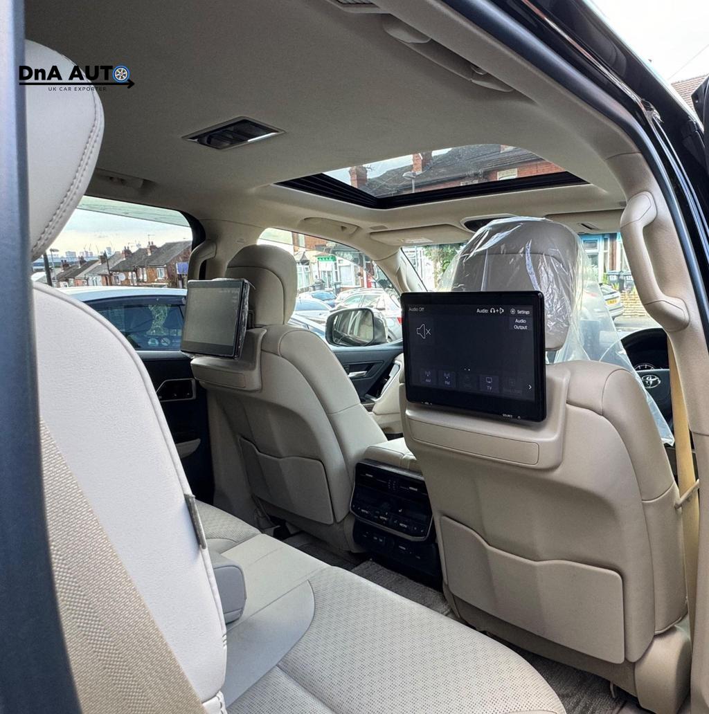 Toyota Land Cruiser SUV (2017 - 2024)