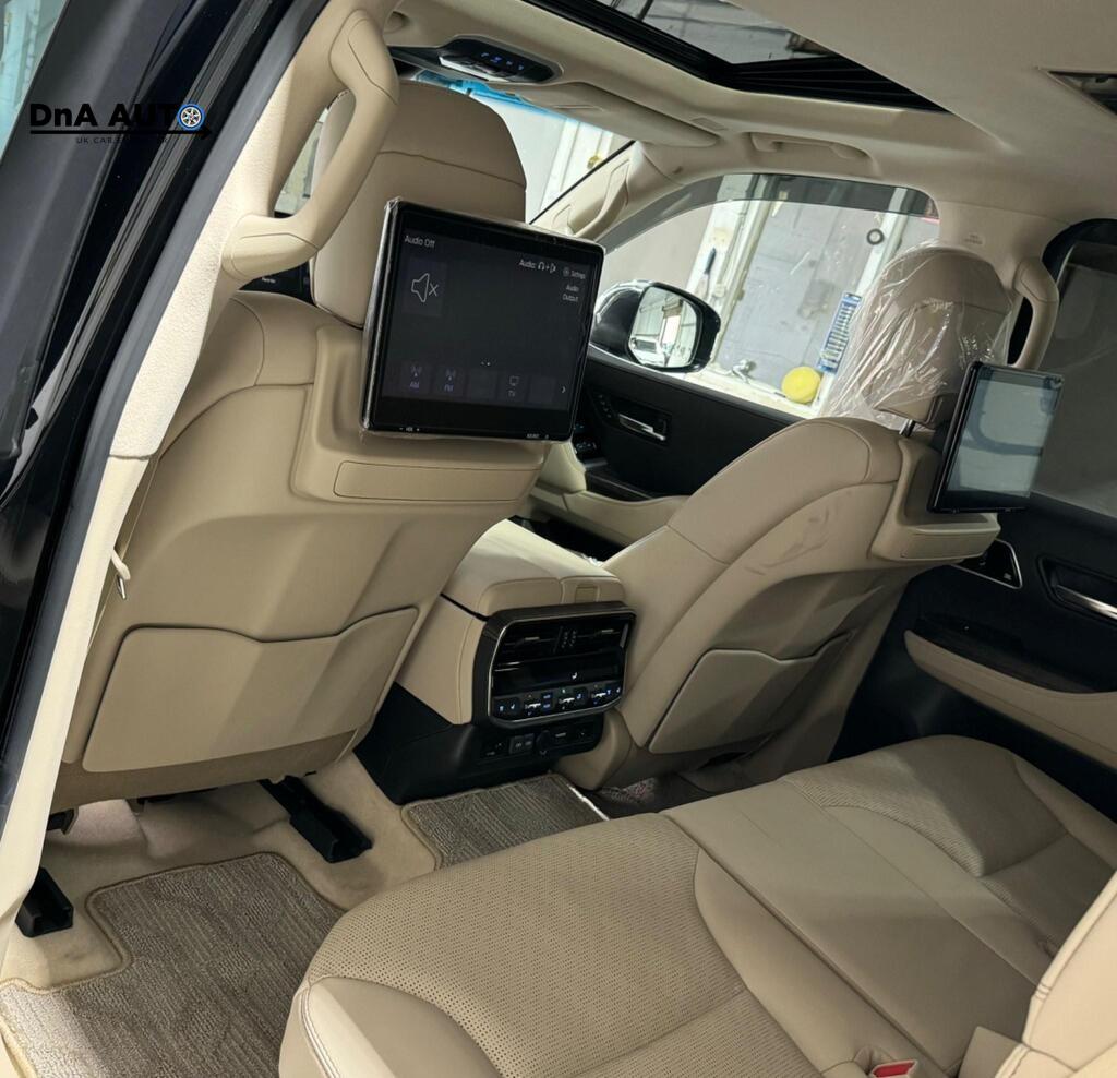 Toyota Land Cruiser SUV (2017 - 2024)