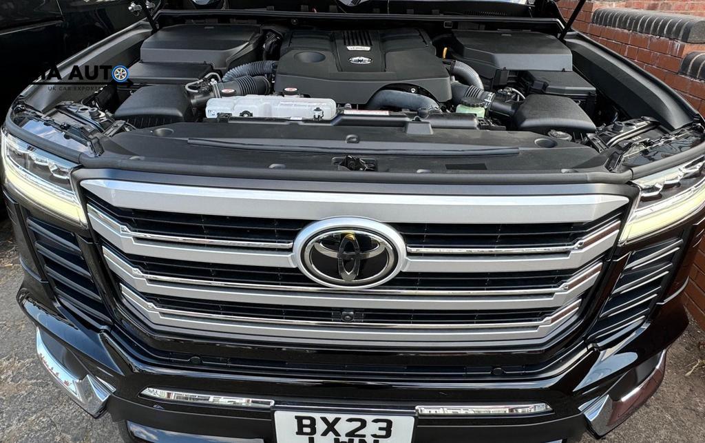 Toyota Land Cruiser SUV (2017 - 2024)