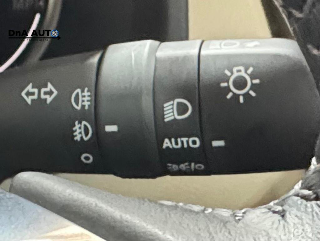 Toyota Land Cruiser SUV (2017 - 2024)
