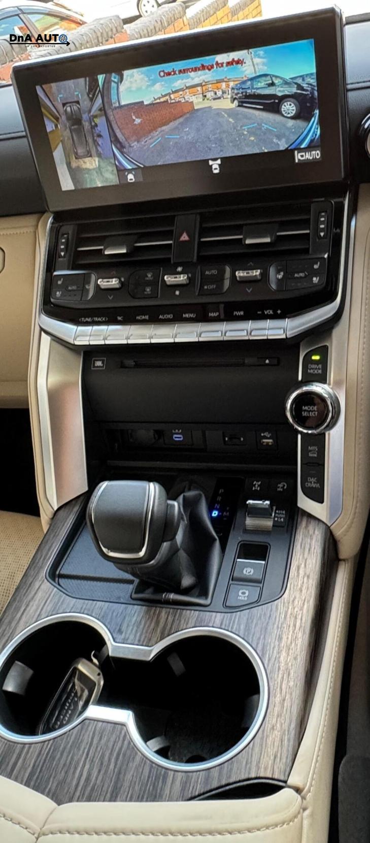 Toyota Land Cruiser SUV (2017 - 2024)