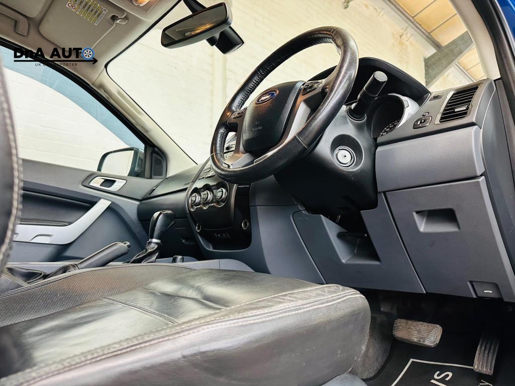 Ford Ranger 2.2 TDCi Limited 1 Pickup Double Cab 4dr Diesel Durashift 4WD Euro 5 (150 ps)