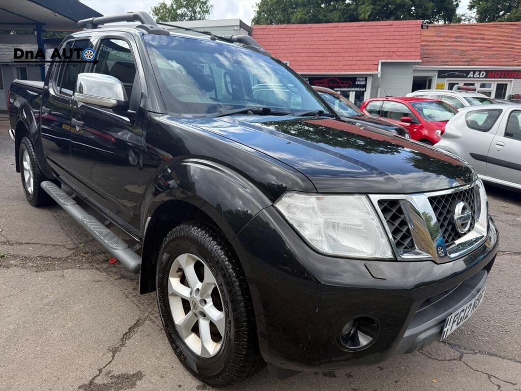 Nissan Navara 2.5 dCi Tekna Pickup Double Cab 4dr Diesel Manual 4WD Euro 5 (190 ps)