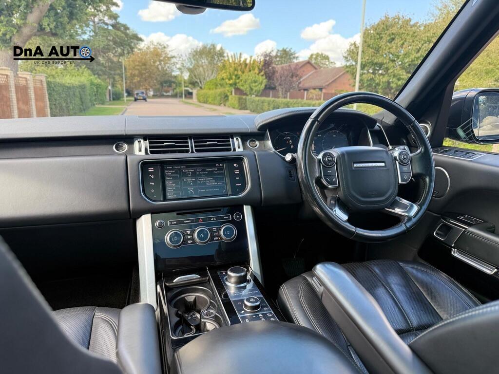 Land Rover Range Rover 3.0 TD V6 Vogue SE SUV 5dr Diesel Auto 4WD Euro 5 (s/s) (258 ps)