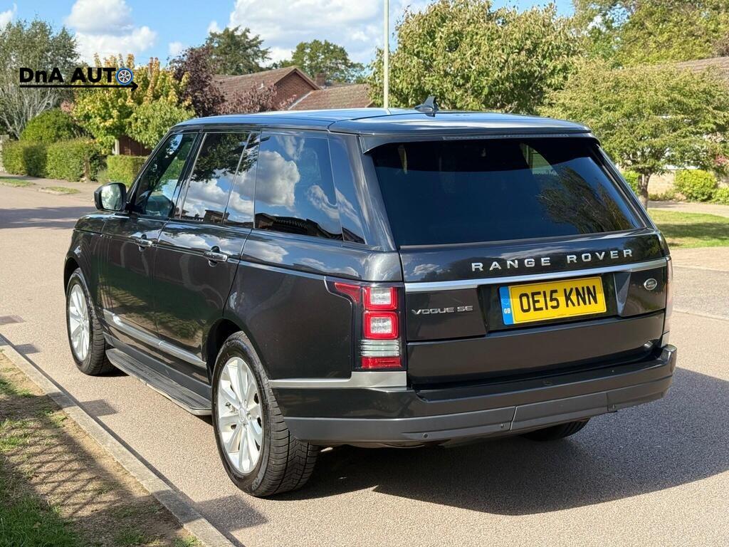 Land Rover Range Rover 3.0 TD V6 Vogue SE SUV 5dr Diesel Auto 4WD Euro 5 (s/s) (258 ps)