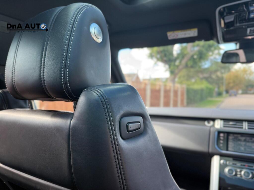 Land Rover Range Rover 3.0 TD V6 Vogue SE SUV 5dr Diesel Auto 4WD Euro 5 (s/s) (258 ps)