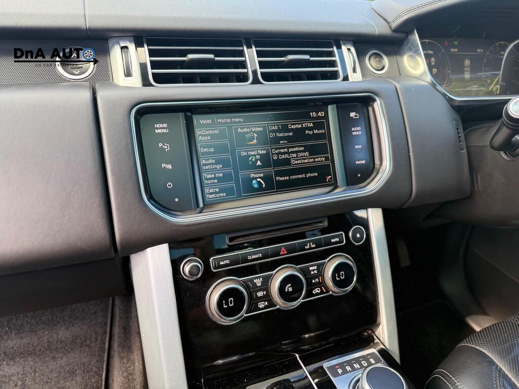 Land Rover Range Rover 3.0 TD V6 Vogue SE SUV 5dr Diesel Auto 4WD Euro 5 (s/s) (258 ps)