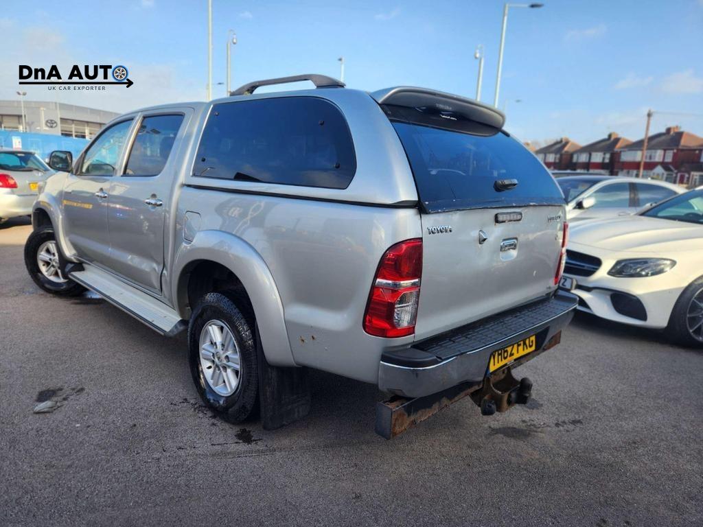 Toyota Hilux 2.5 D-4D HL3 Pickup Double Cab 4dr Diesel Manual 4WD Euro 5 (144 ps)