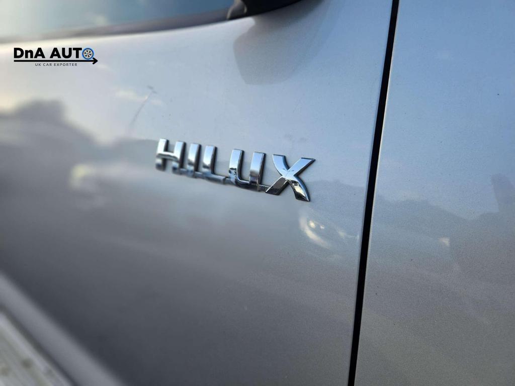 Toyota Hilux 2.5 D-4D HL3 Pickup Double Cab 4dr Diesel Manual 4WD Euro 5 (144 ps)