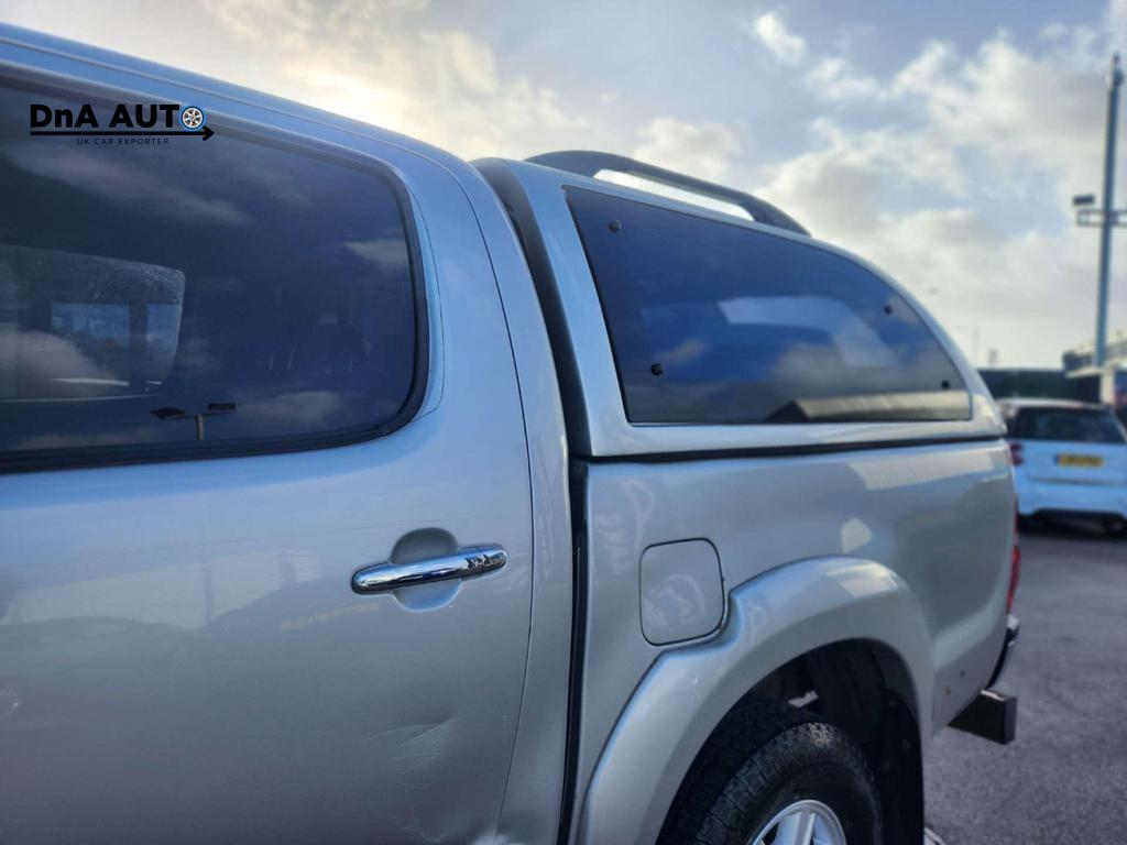 Toyota Hilux 2.5 D-4D HL3 Pickup Double Cab 4dr Diesel Manual 4WD Euro 5 (144 ps)