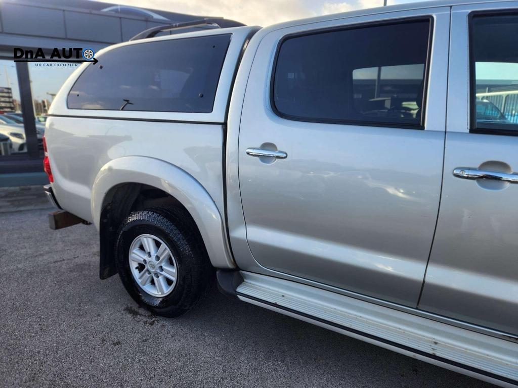 Toyota Hilux 2.5 D-4D HL3 Pickup Double Cab 4dr Diesel Manual 4WD Euro 5 (144 ps)