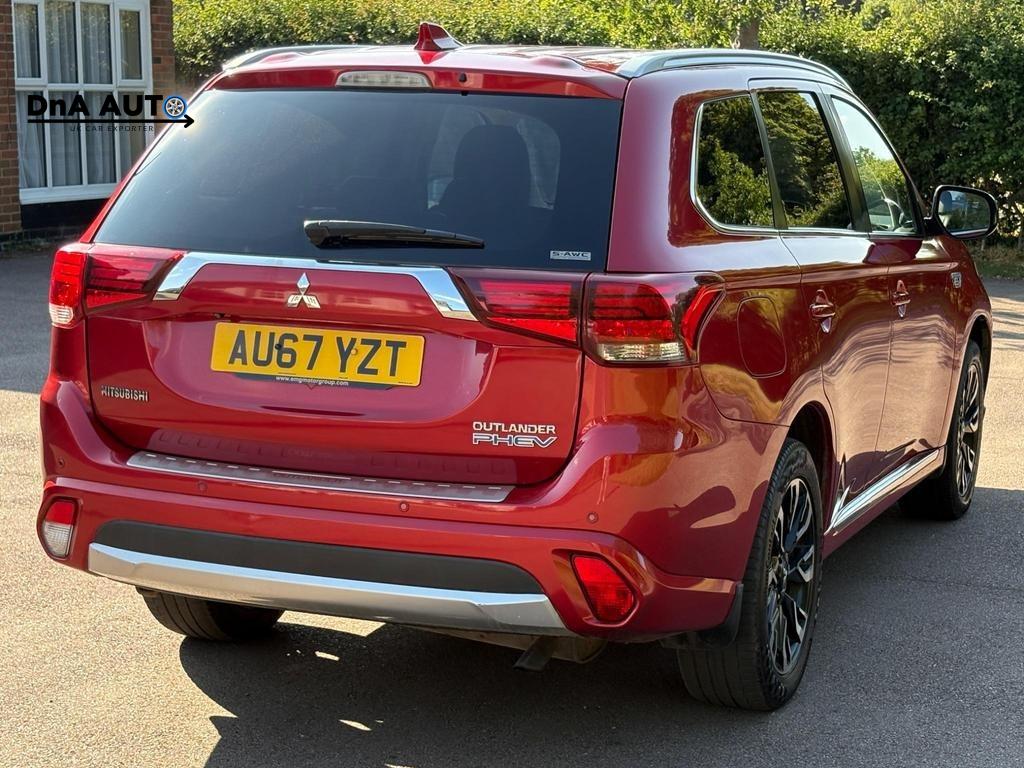 Mitsubishi Outlander 2.0h 12kWh Juro SUV 5dr Petrol Plug-in Hybrid CVT 4WD Euro 6 (s/s) (200 ps)