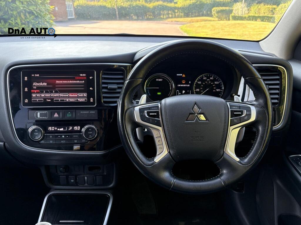 Mitsubishi Outlander 2.0h 12kWh Juro SUV 5dr Petrol Plug-in Hybrid CVT 4WD Euro 6 (s/s) (200 ps)