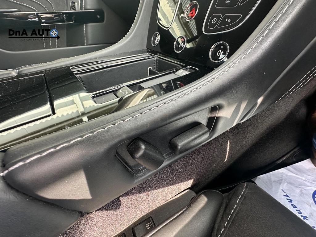 Aston Martin Vantage 4.7 V8 S Coupe 2dr Petrol Sportshift Euro 6 (430 bhp)