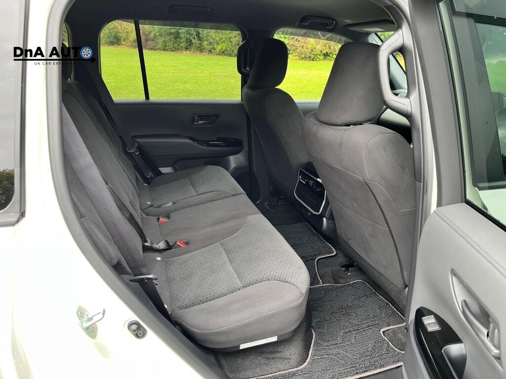 Toyota Land Cruiser 2.5 II SUV (2024 - )