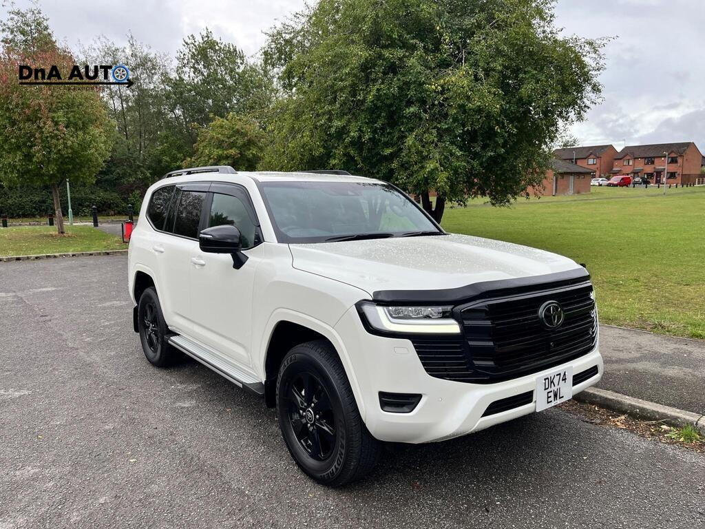 Toyota Land Cruiser 2.5 II SUV (2024 - )