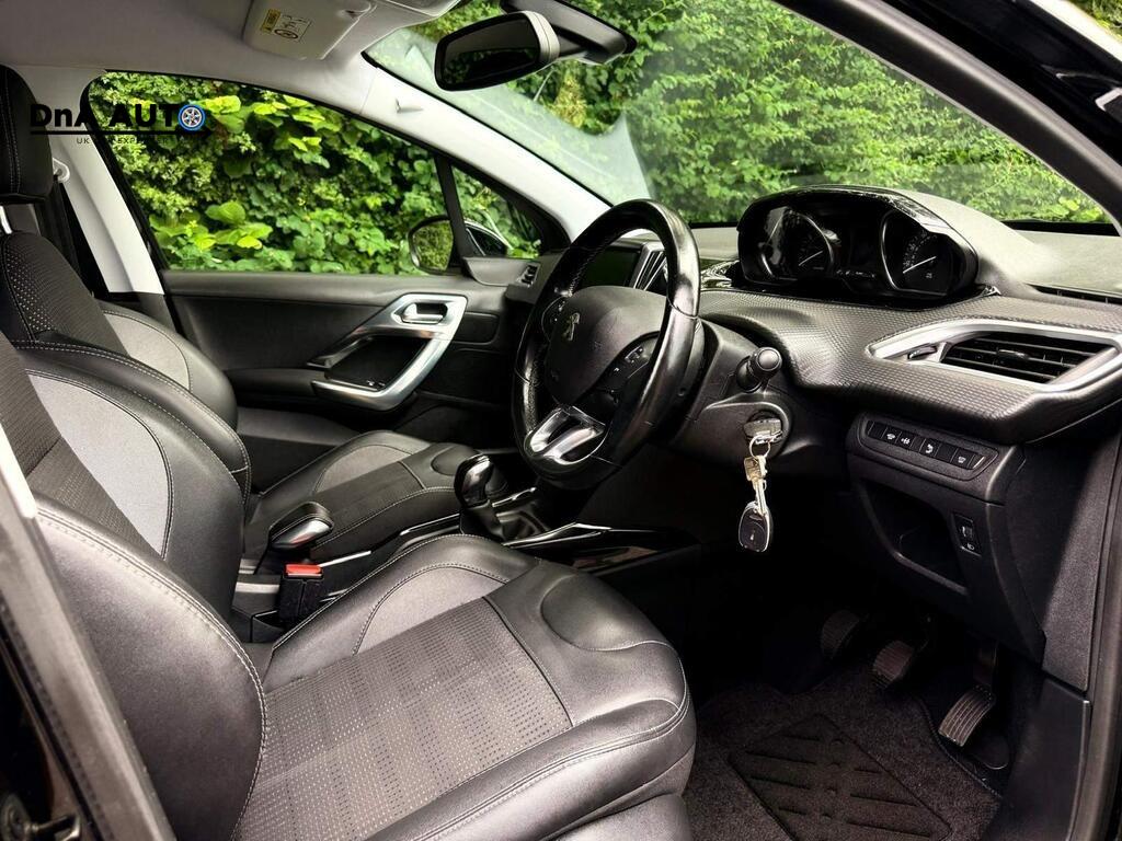 Peugeot 2008 1.2 PureTech Allure SUV 5dr Petrol Manual Euro 6 (s/s) (82 ps)