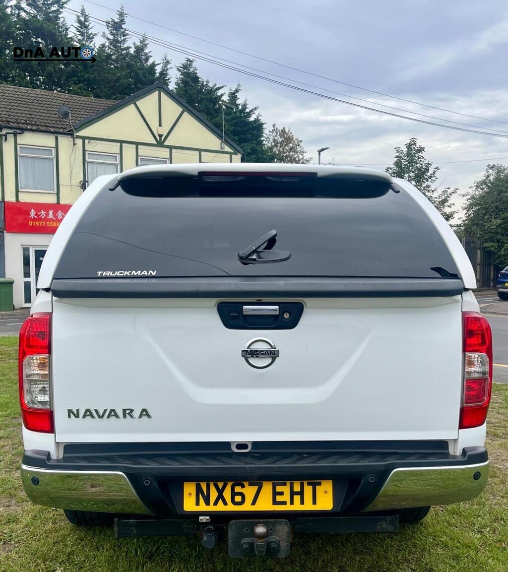Nissan Navara 2.3 dCi Tekna Pickup Double Cab 4dr Diesel Auto 4WD Euro 6 (190 ps)