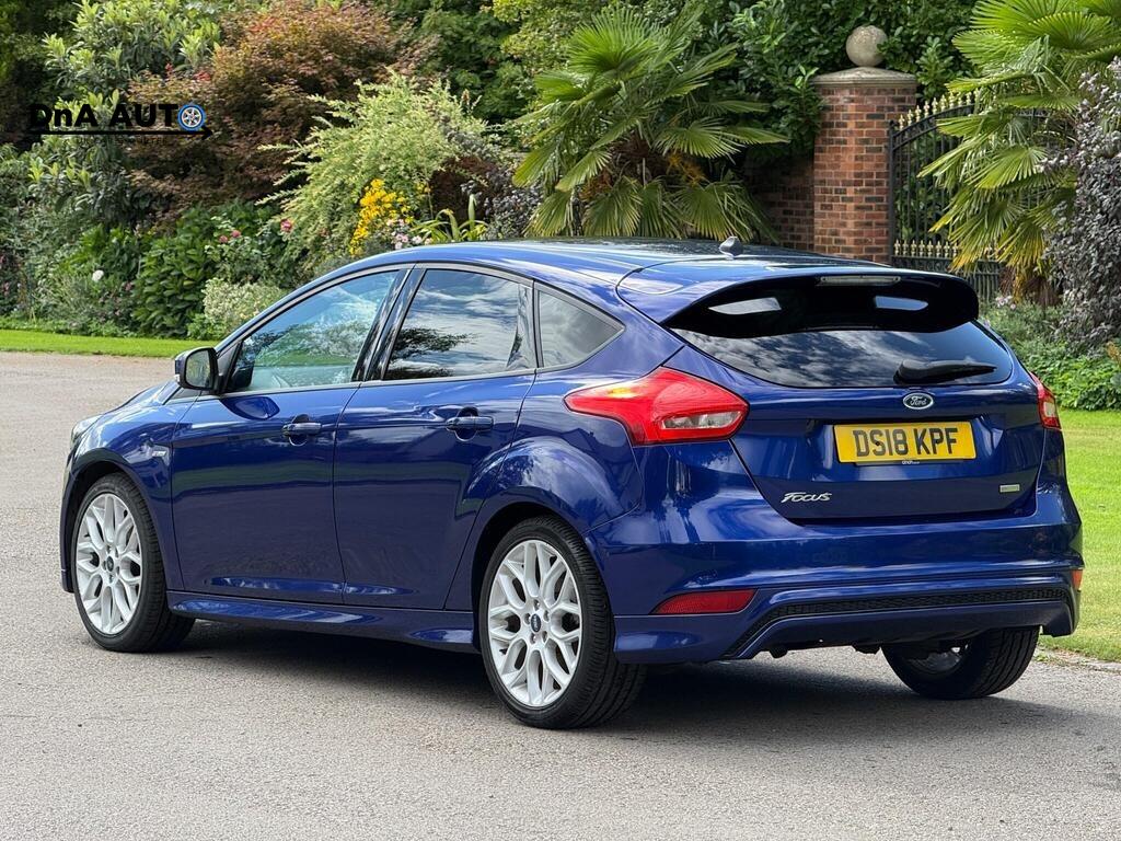 Ford Focus 1.0T EcoBoost ST-Line Hatchback 5dr Petrol Auto Euro 6 (s/s) (125 ps)